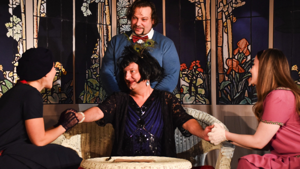 Charley's Tante, Komödie im Hoftheater!