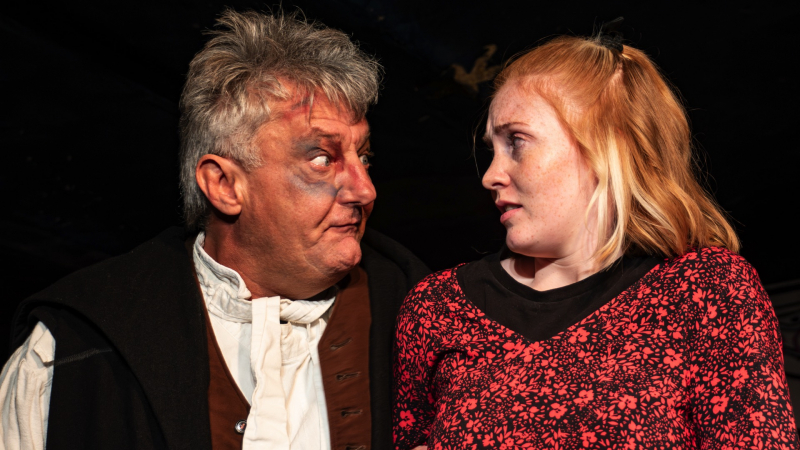 Der zerbrochene Krug im Hoftheater Bergkirchen