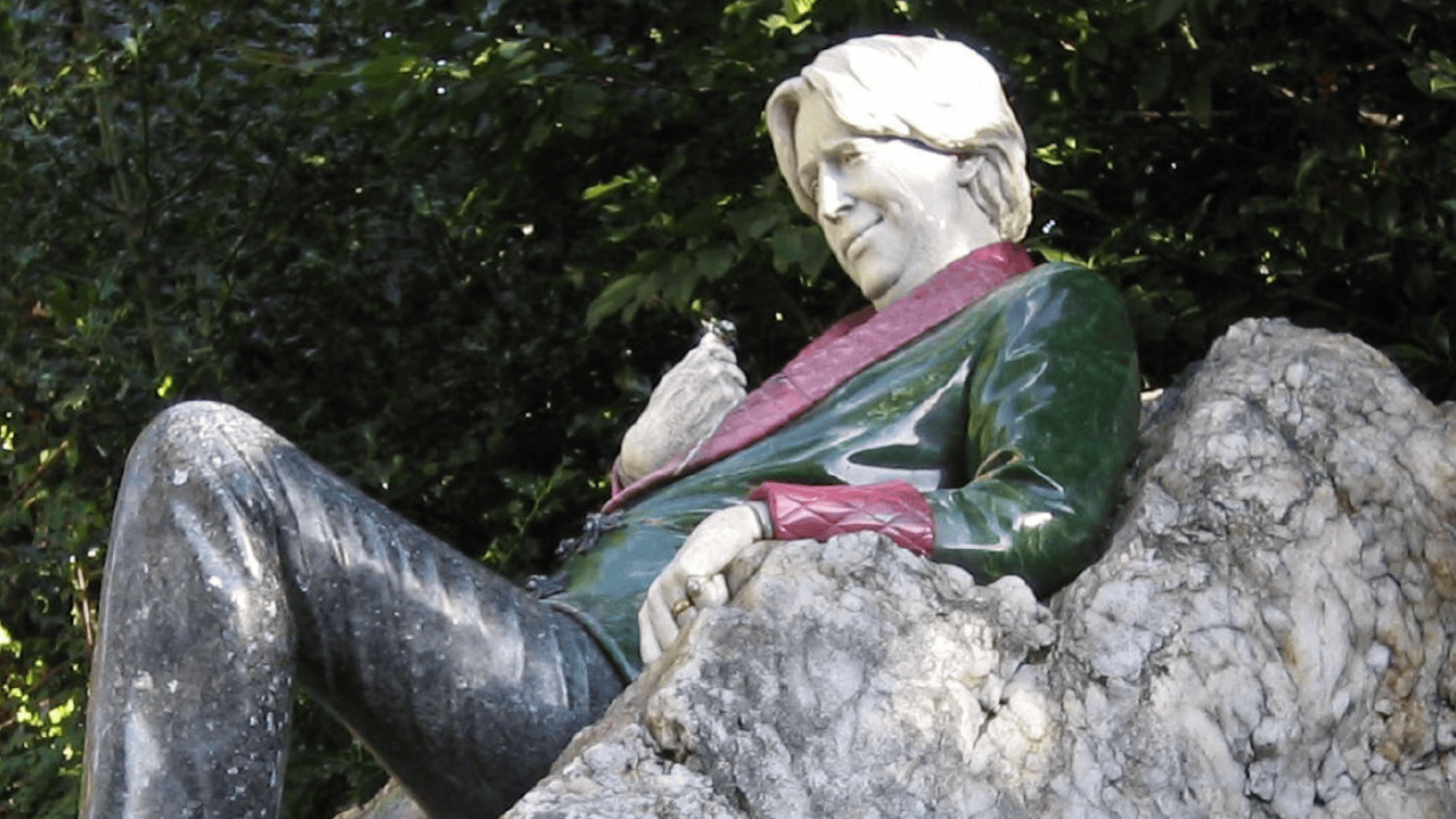 OSCAR WILDE - MERRION SQUARE